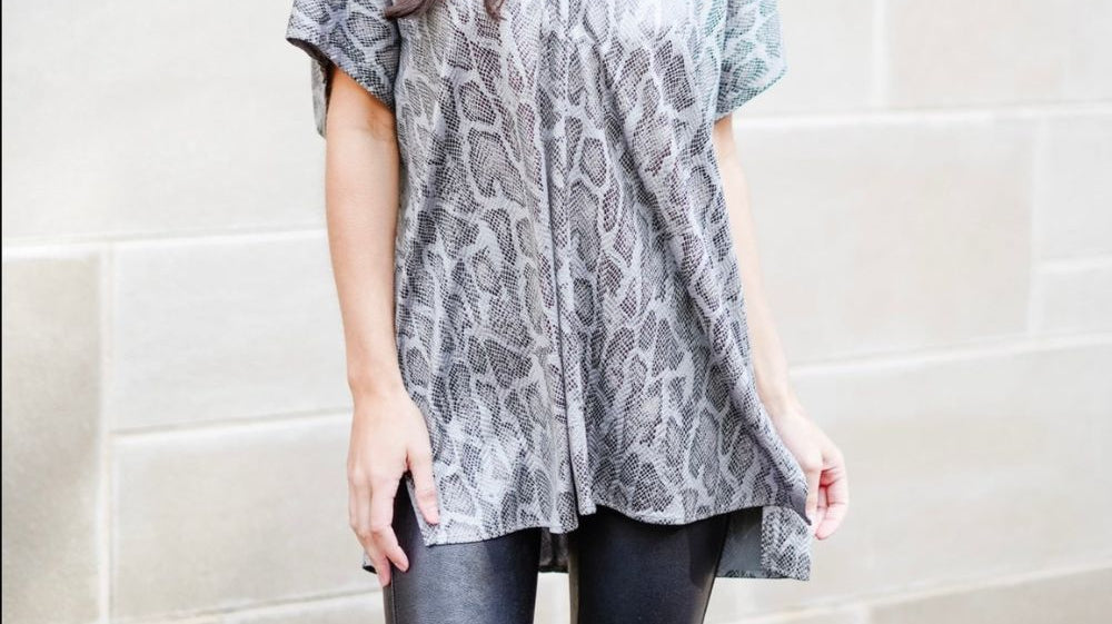 Quick Style Guide: Dressing Up Your Comfortable Leggings