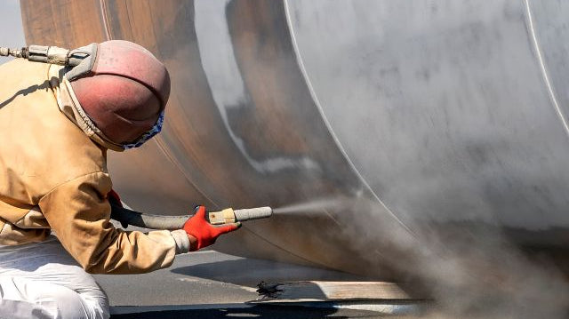 Casual Friday Etiquette: What To Wear and What Not To