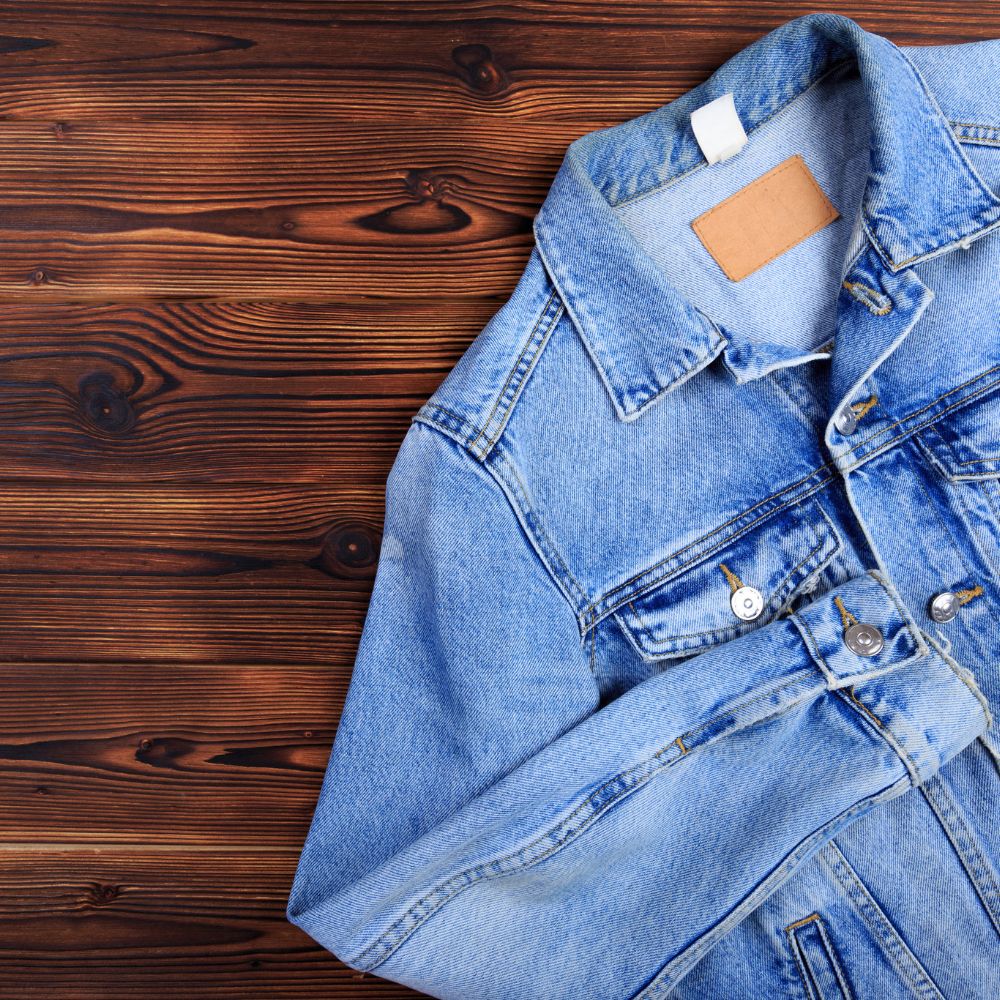 How To Wear a Classic and Trendy Denim Jacket