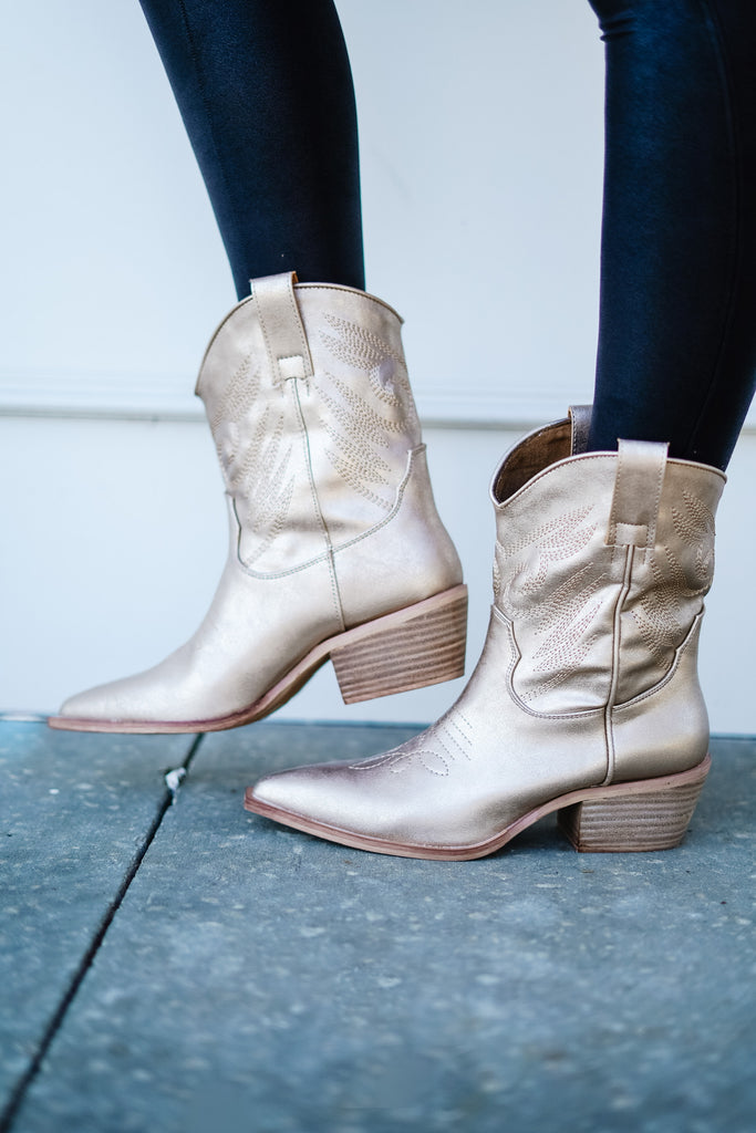 online shoe boutique